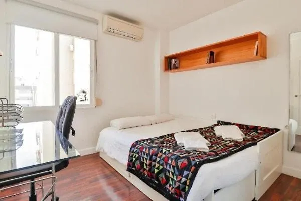 公寓 Big Apartment, Close To Train Station 马拉加