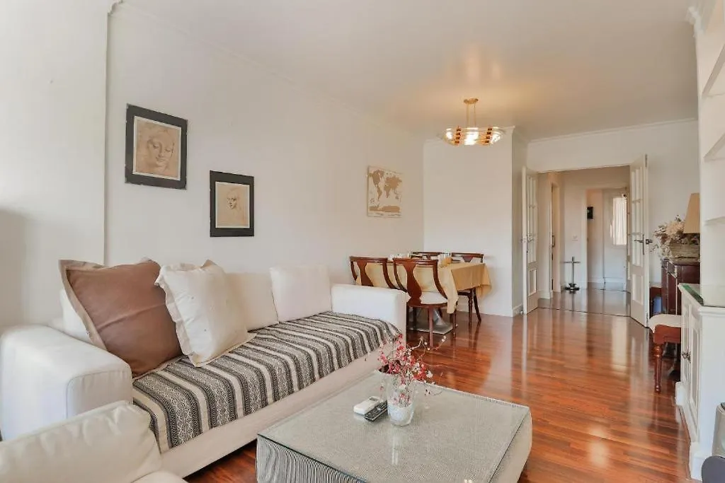 Big Apartment, Close To Train Station 马拉加 0*,  西班牙
